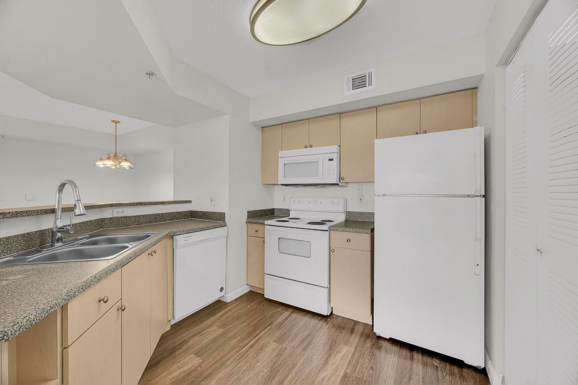 3655 NW Adriatic Lane, Unit 307, Jensen Beach, FL 34957 Photo