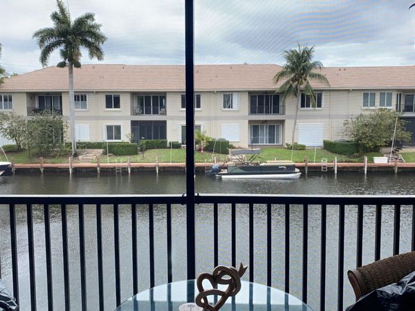 1 Royal Palm Way, Unit 201, Boca Raton, FL 33432