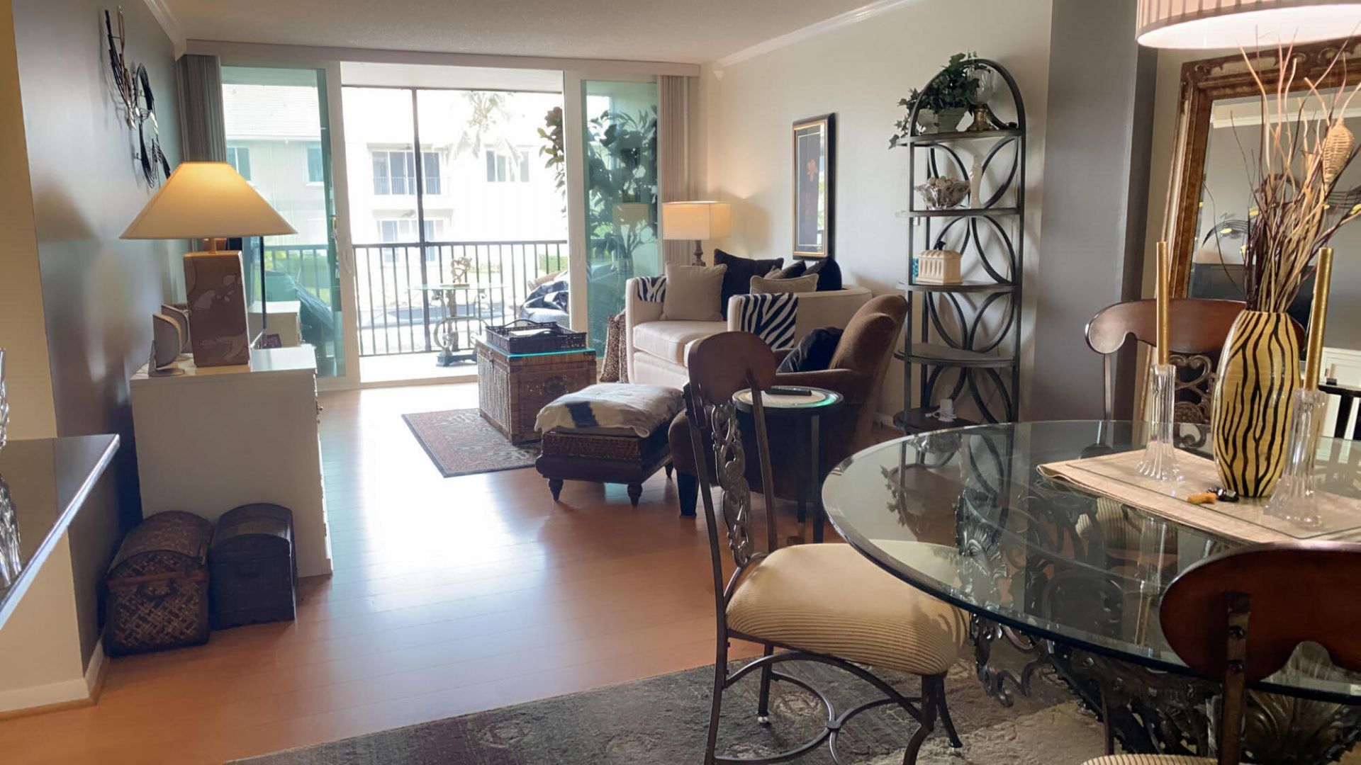 1 Royal Palm Way, Unit 201, Boca Raton, FL 33432 Photo