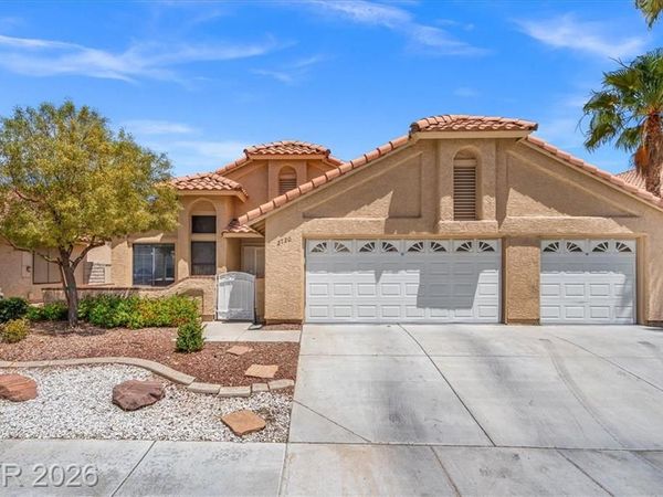 2720 Brookstone Court , Las Vegas, NV 89117