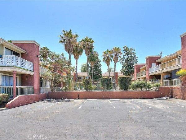 760 Rimpau , Unit 102, Corona, CA 92879