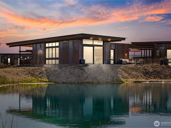 207 Vista Pointe Drive NW, Quincy, WA 98848