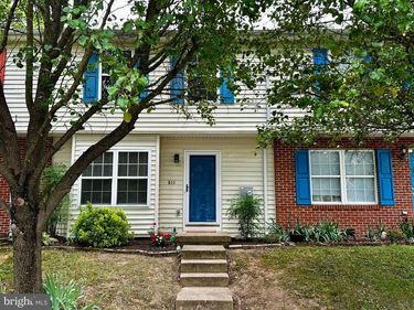 511 RIDGEFIELD AVENUE, STEPHENS CITY, VA 22655