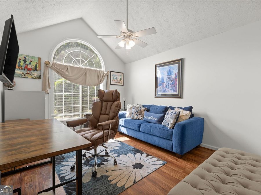 Property Image 31