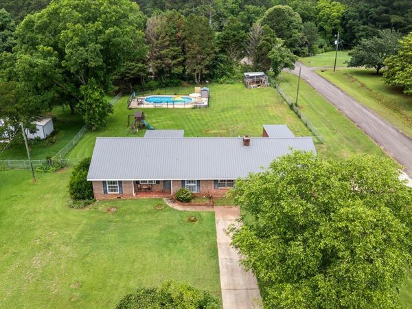 62 Maley Road, Lagrange, GA 30240
