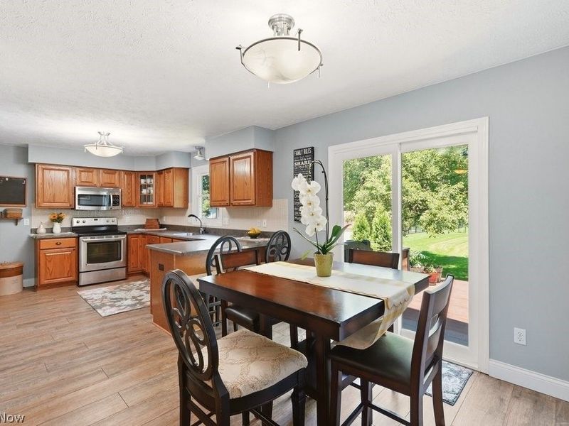 17357 Andras Drive, Walton Hills, OH 44146 Photo 5