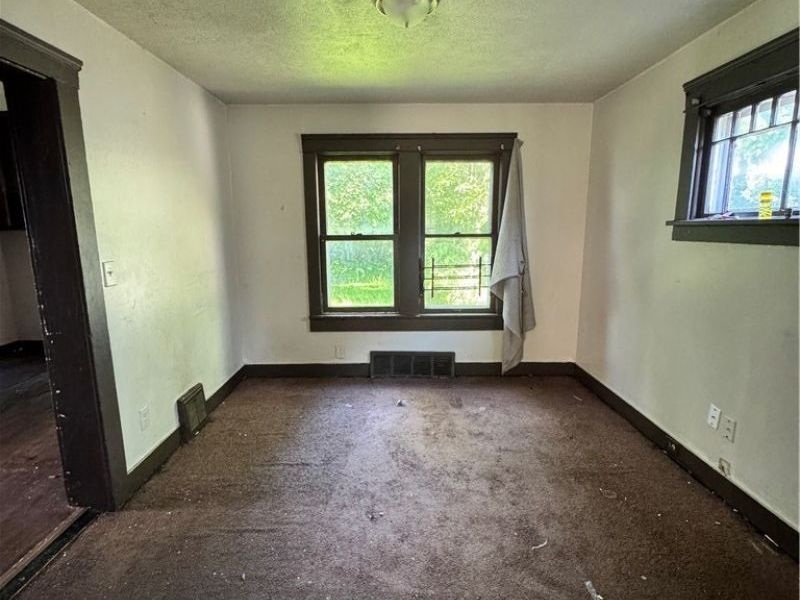 13808 Argus Avenue, Cleveland, OH 44110 Photo 2
