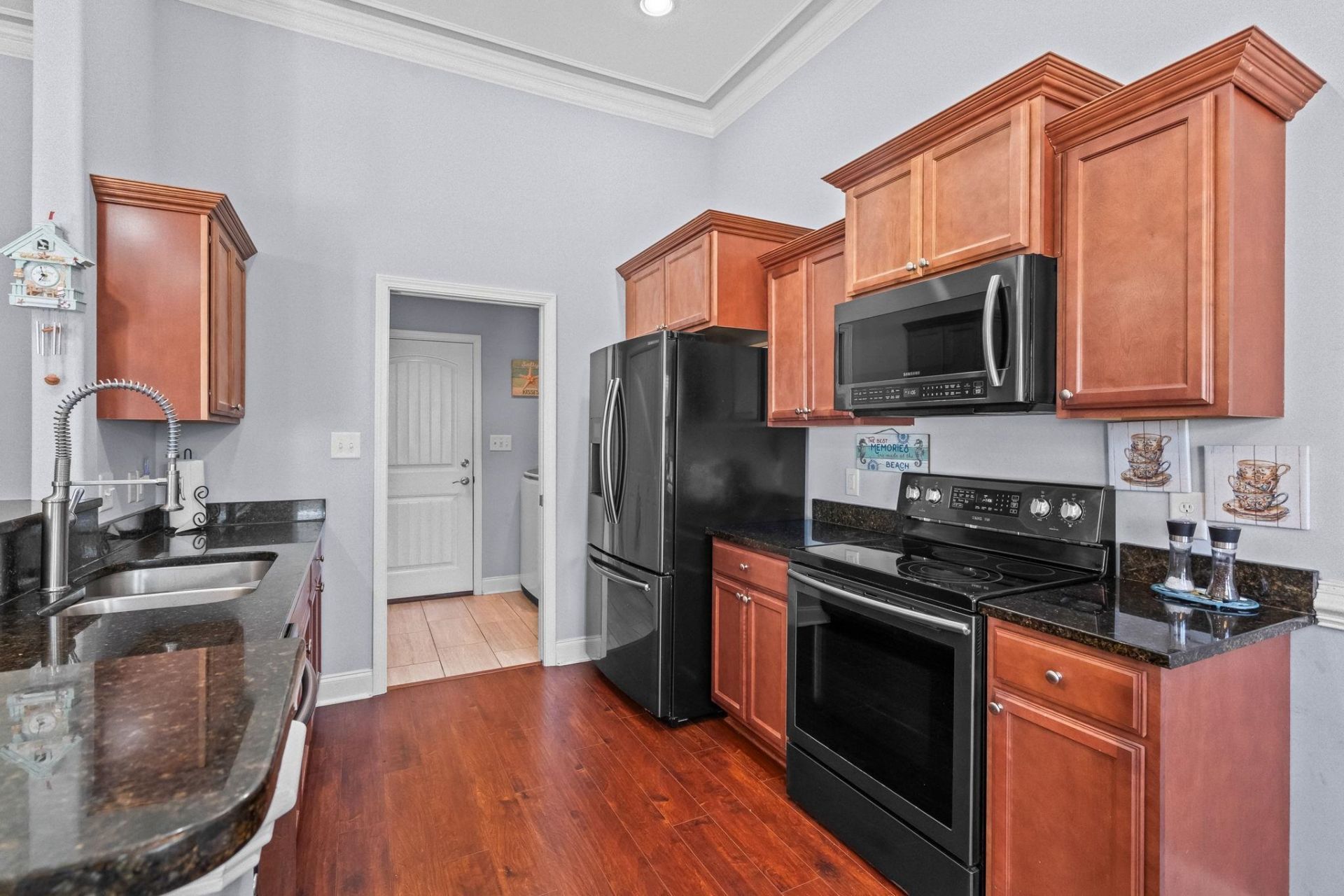 405 Bristlecone St. Photo 15