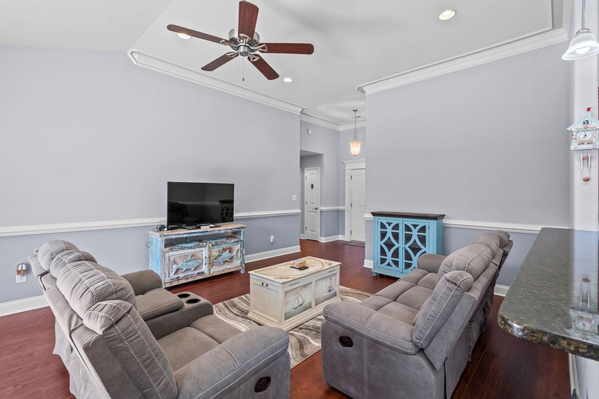 405 Bristlecone St. Photo 7
