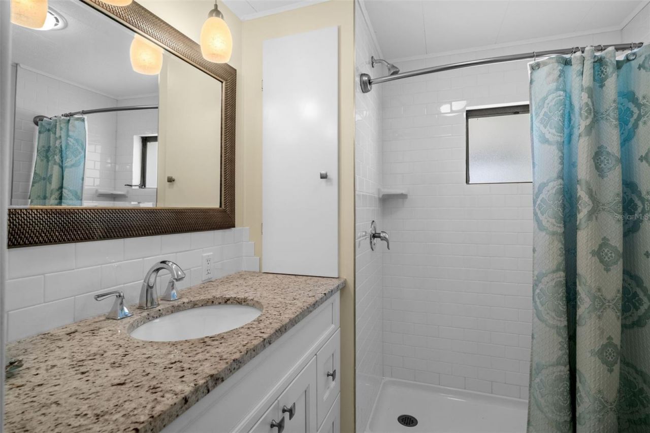 3318 Shingle Oak Terrace , Sarasota, FL 34237 Photo