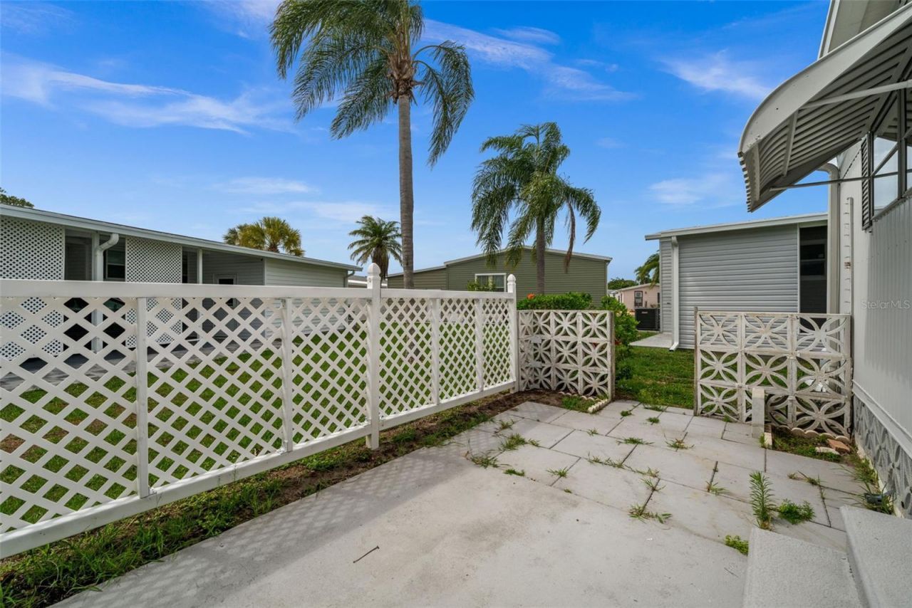 3318 Shingle Oak Terrace , Sarasota, FL 34237 Photo