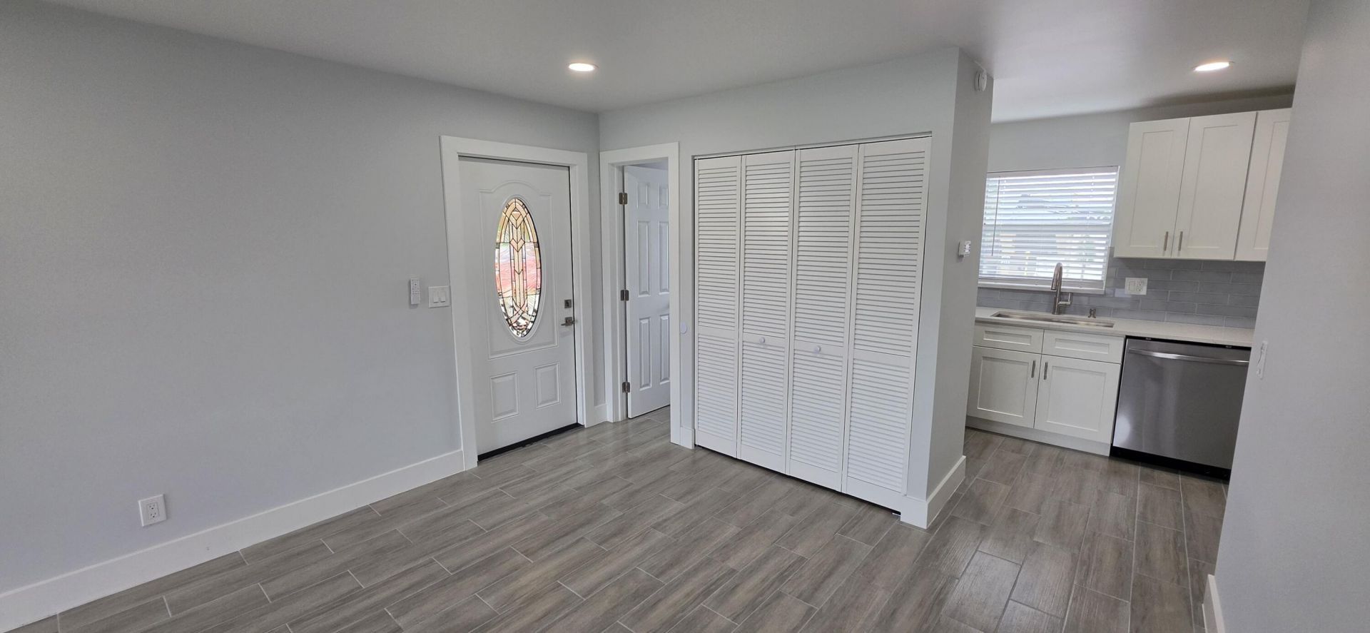 351 Lake Dora Drive, West Palm Beach, FL 33411 Photo