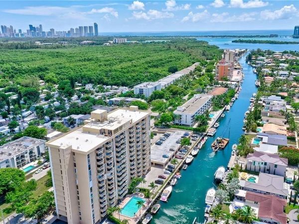 2350 NE 135th Street, Unit 1212, North Miami, FL 33181