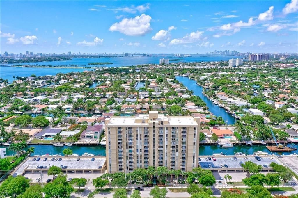 2350 NE 135th Street, Unit 1212, North Miami, FL 33181 Photo