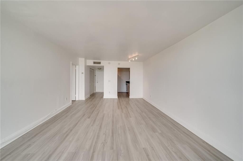 2350 NE 135th Street, Unit 1212, North Miami, FL 33181 Photo
