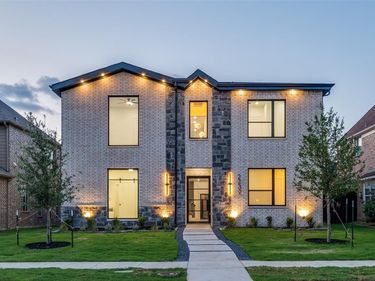 2232 Chenault Drive, Frisco, TX 75033