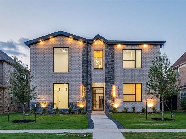 2232 Chenault Drive , Frisco, TX 75033