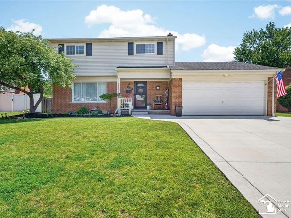 15517 Susan Street, Southgate, MI 48195