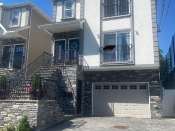 710 Court St, Elizabeth, NJ 07201