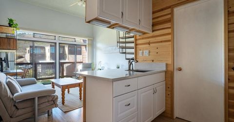 11591 Snowpeak Way, Unit #407, Truckee, CA 96161 Photo