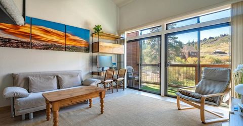 11591 Snowpeak Way, Unit #407, Truckee, CA 96161 Photo