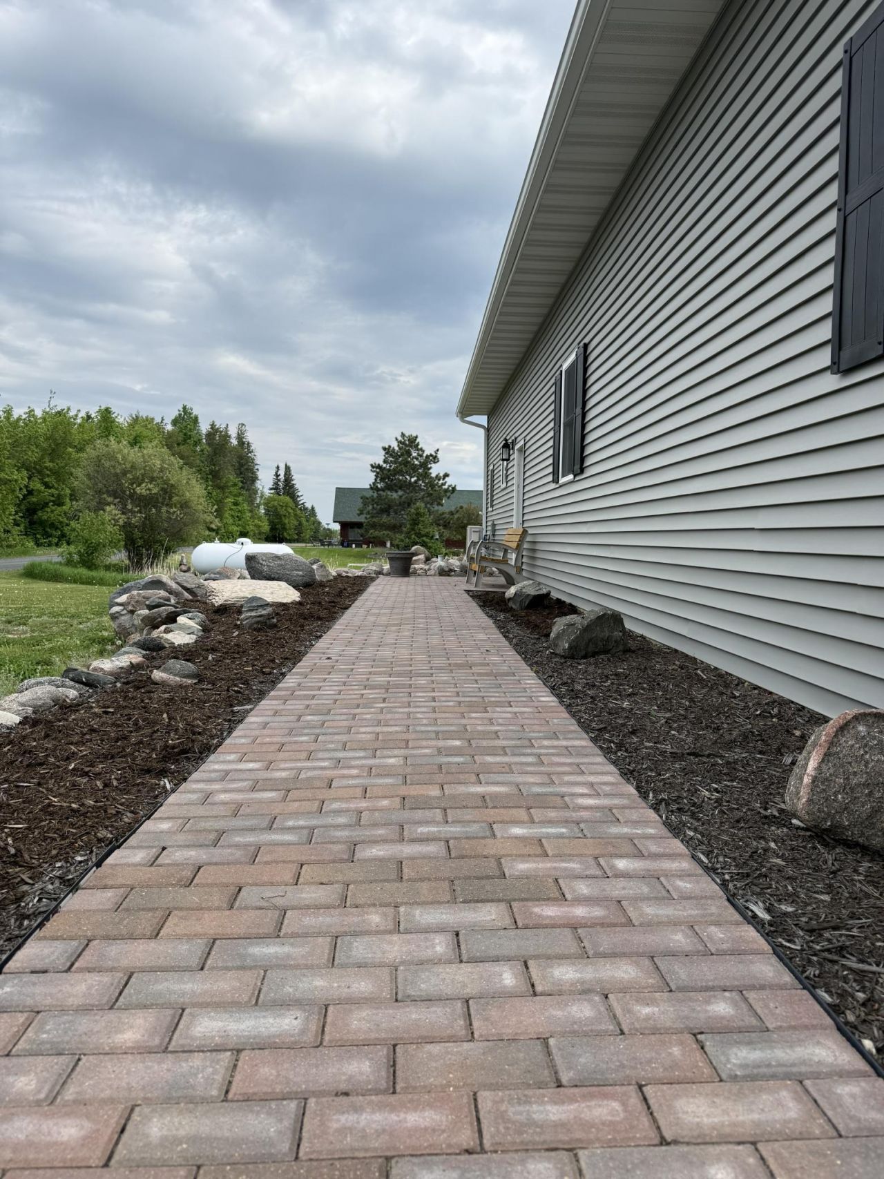 504 Lakin Avenue NW, Kelliher, MN 56650