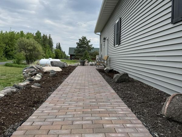 504 Lakin Avenue NW, Kelliher, MN 56650