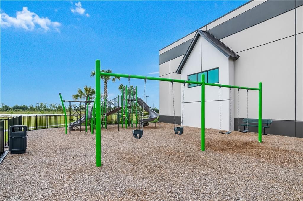 20100 Napa Loop, Estero, FL 33928 Photo
