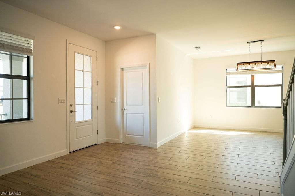 20100 Napa Loop, Estero, FL 33928 Photo