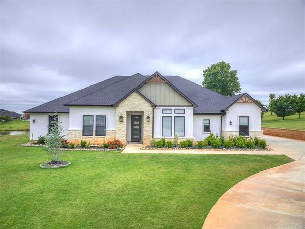 2271 Jackson Lane, Blanchard, OK 73010