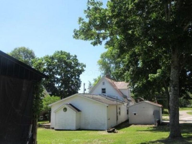 305 E Main Street, Junction City, OH 43748 Photo 12