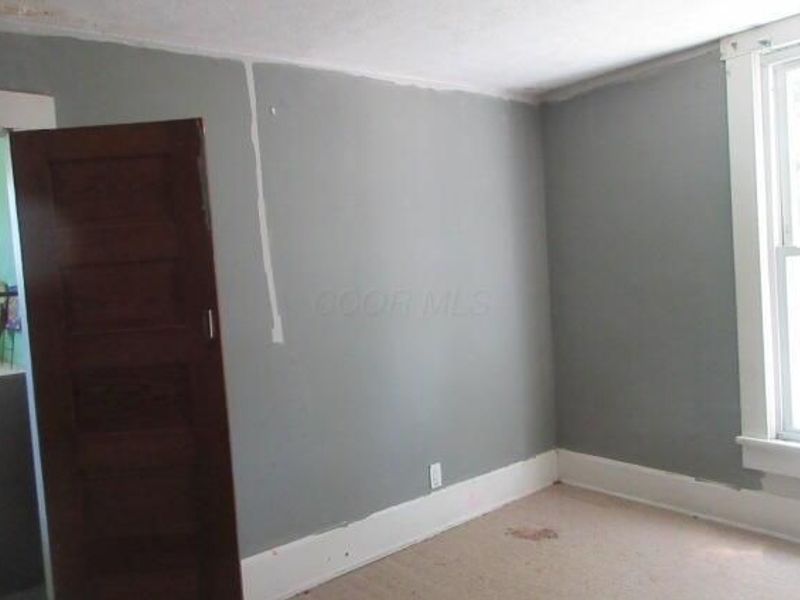 305 E Main Street, Junction City, OH 43748 Photo 7