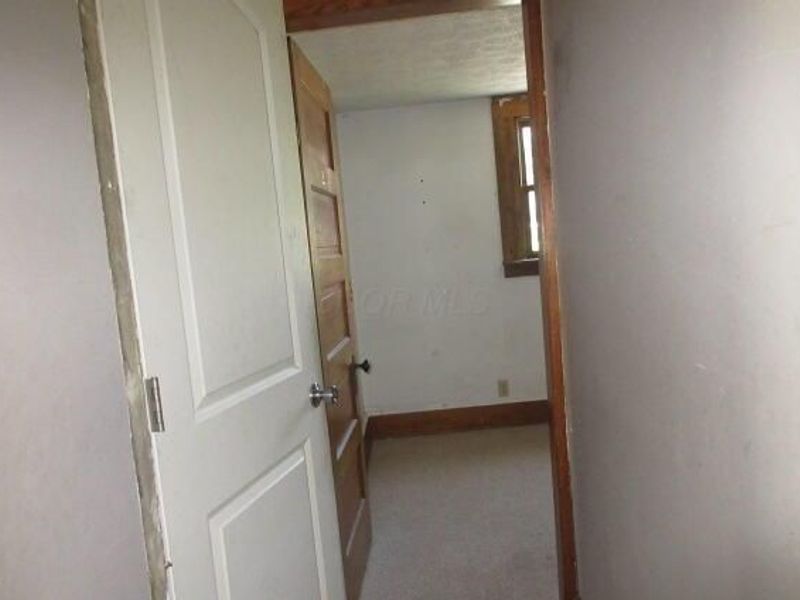 305 E Main Street, Junction City, OH 43748 Photo 8