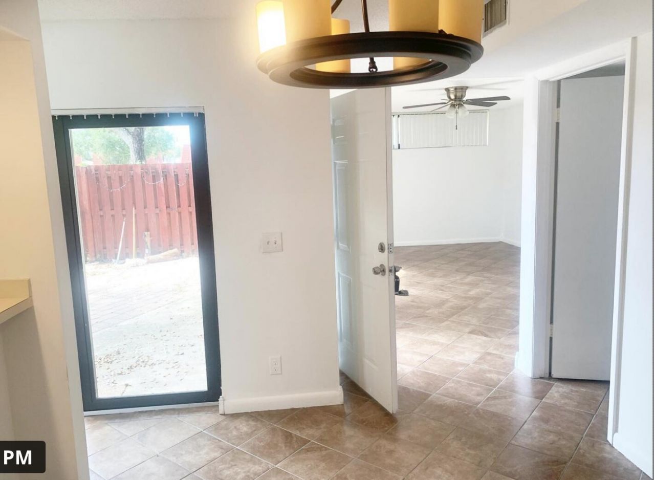 3915 Victoria Drive Ne, West Palm Beach, FL 33406 Photo