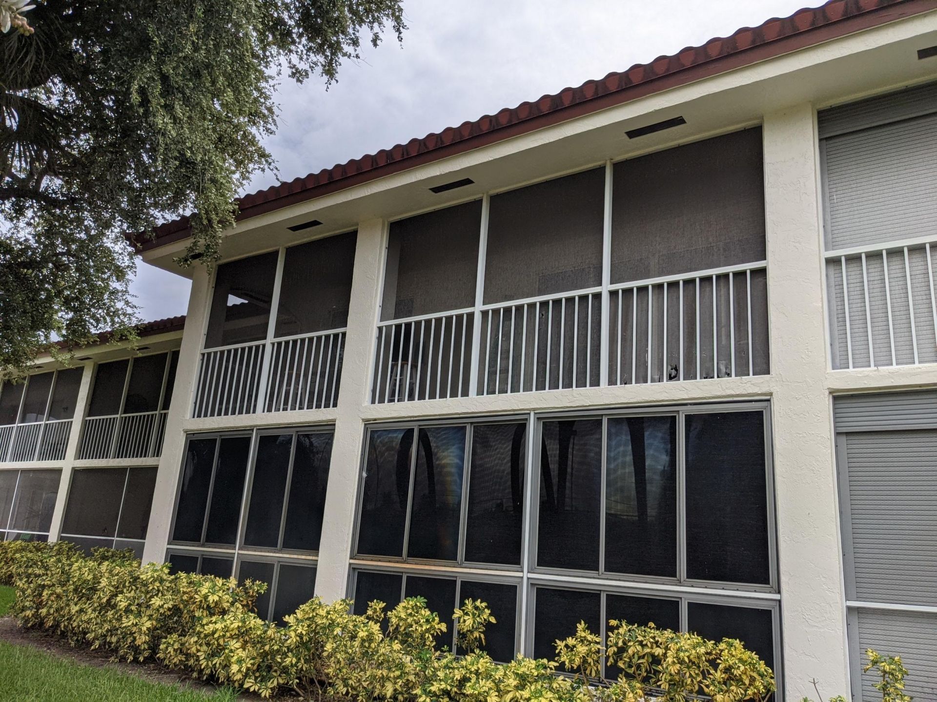 105 Half Moon Circle, Unit F2, Hypoluxo, FL 33462 Photo