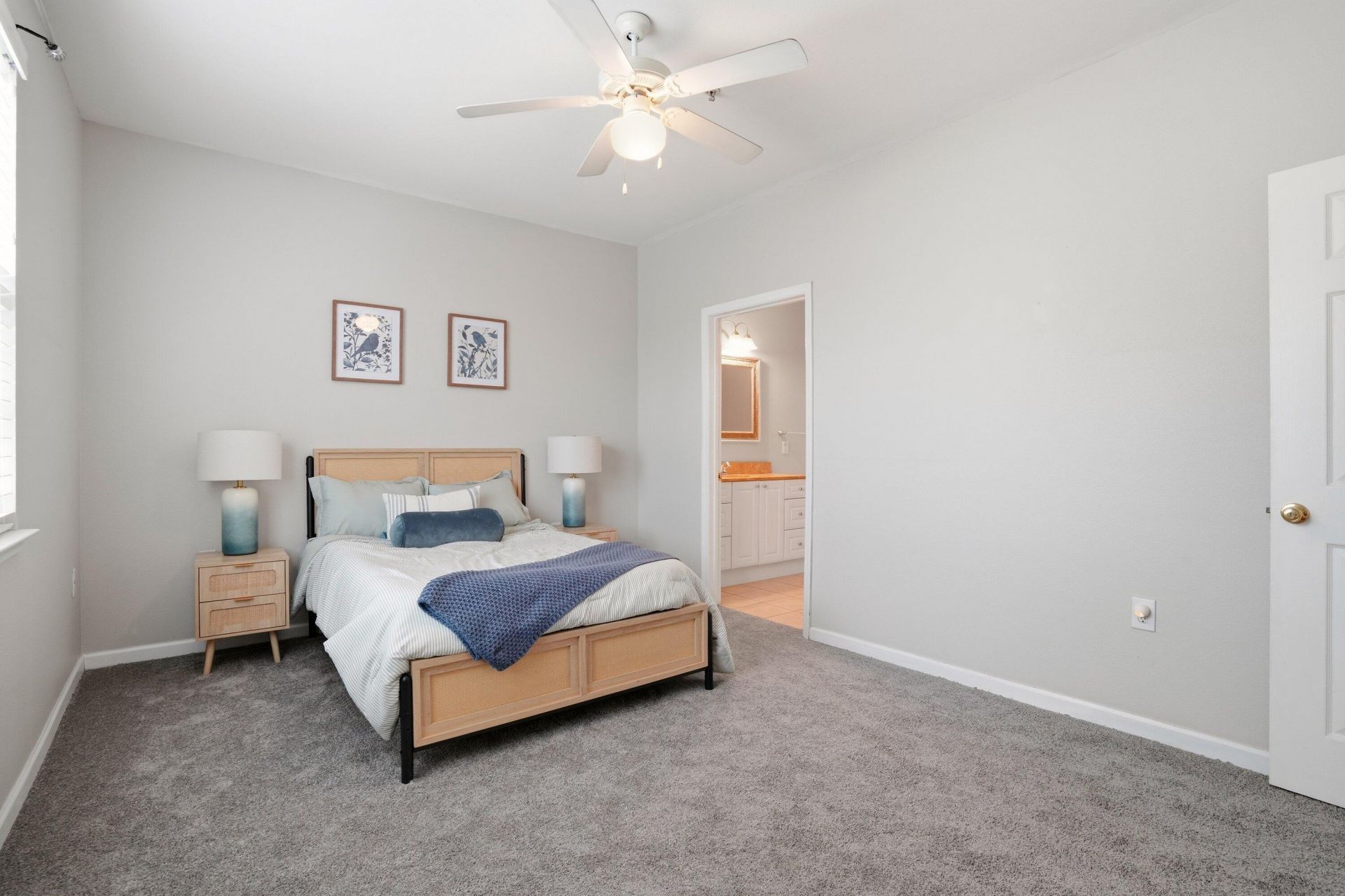 1533 Cambridge Lakes Drive Photo 4
