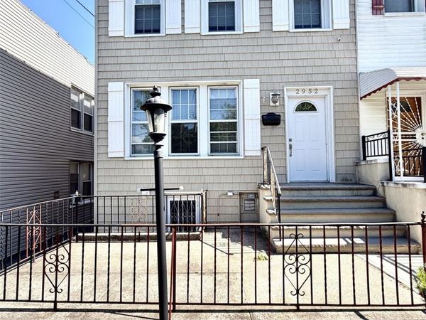2952 Miles Avenue, Bronx, NY 10465