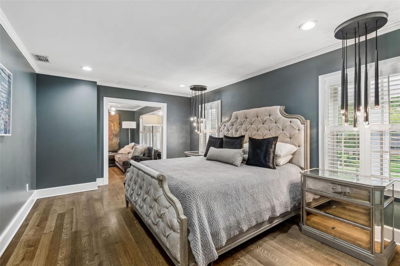 3313 W Mullen Avenue, Tampa, FL 33609 Photo