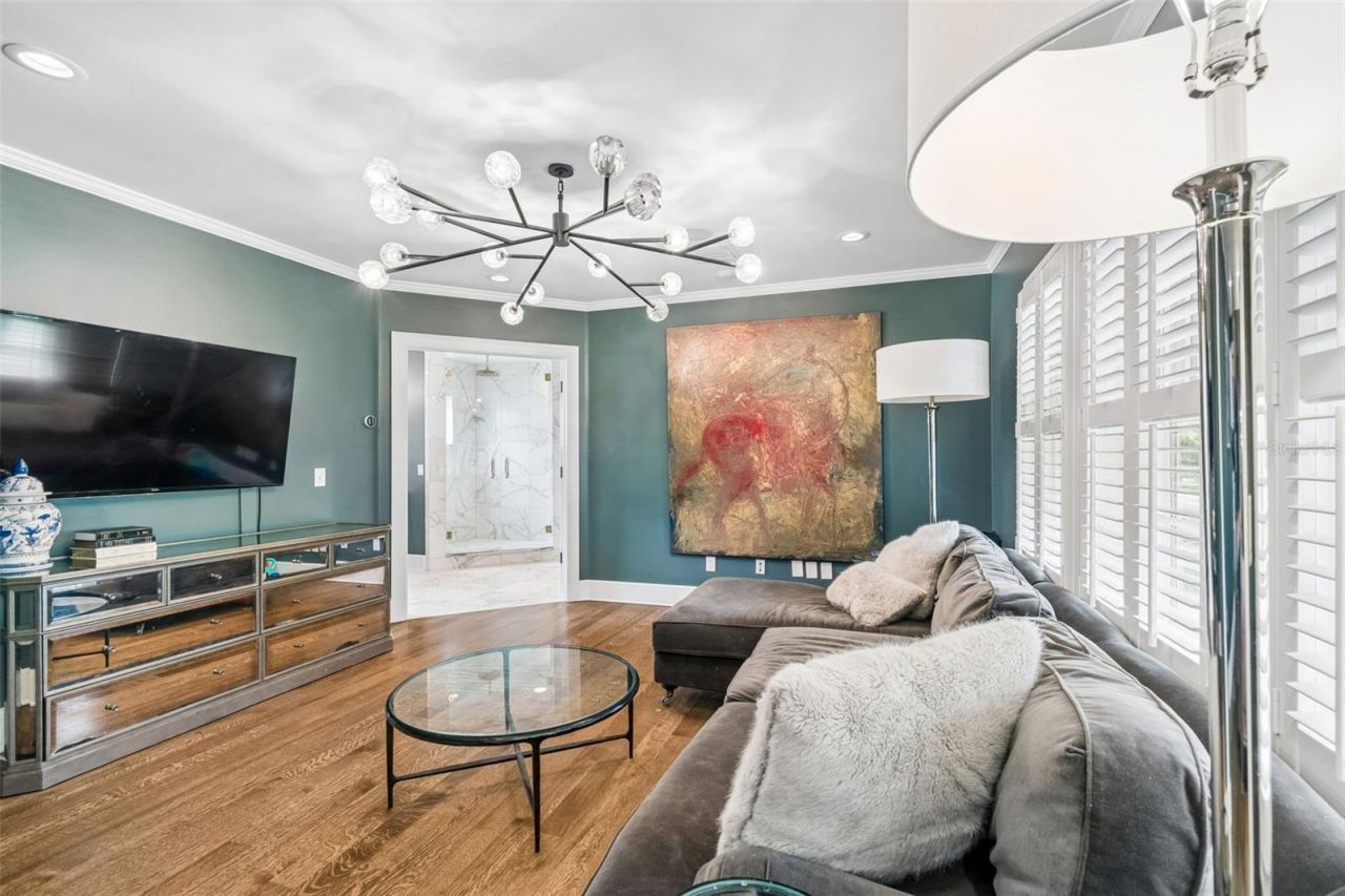 3313 W Mullen Avenue, Tampa, FL 33609 Photo