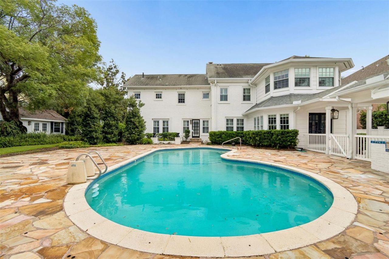 3313 W Mullen Avenue, Tampa, FL 33609 Photo