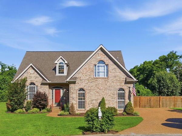 4506 Guy Ct, Old Hickory, TN 37138