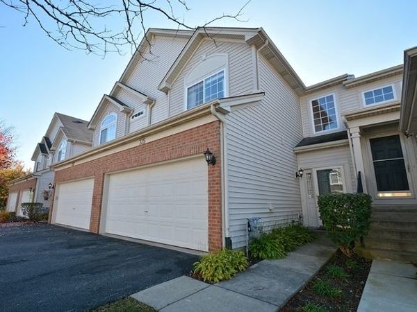 335 Abington Woods Drive , Aurora, IL 60502