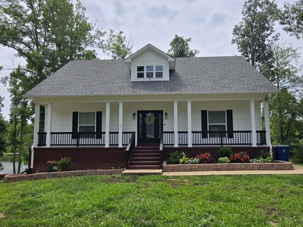 190 Sycamore St., Adamsville, TN 38310