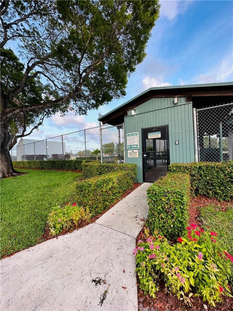 1168 NW 97th Avenue, Unit 232, Pembroke Pines, FL 33024 Photo