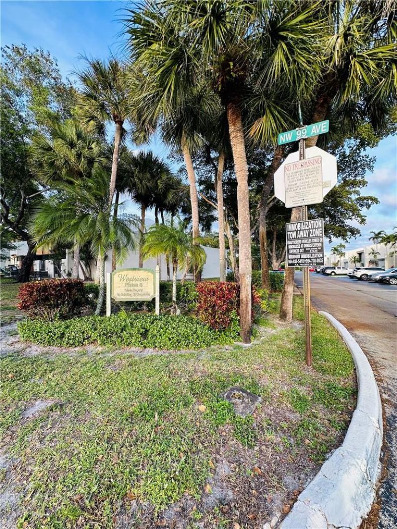 1168 NW 97th Avenue, Unit 232, Pembroke Pines, FL 33024 Photo