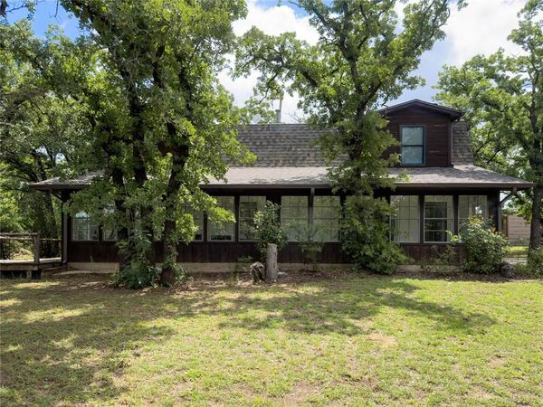 1102 NE 23rd Street , Mineral Wells, TX 76067