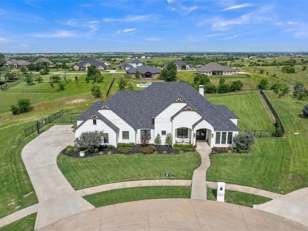 12150 Bella Parco Drive , Fort Worth, TX 76126
