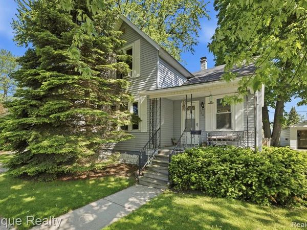 1301 Myrtle Street, Port Huron, MI 48060