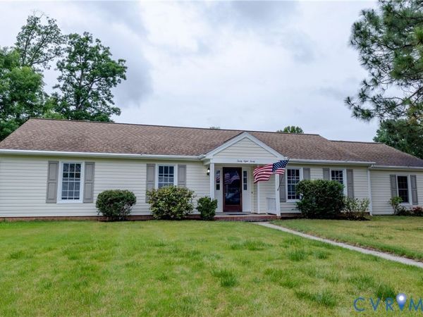 3830 Perthshire Lane , Colonial Heights, VA 23834