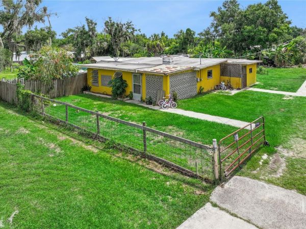 825 COOK ROAD , MULBERRY, FL 33860